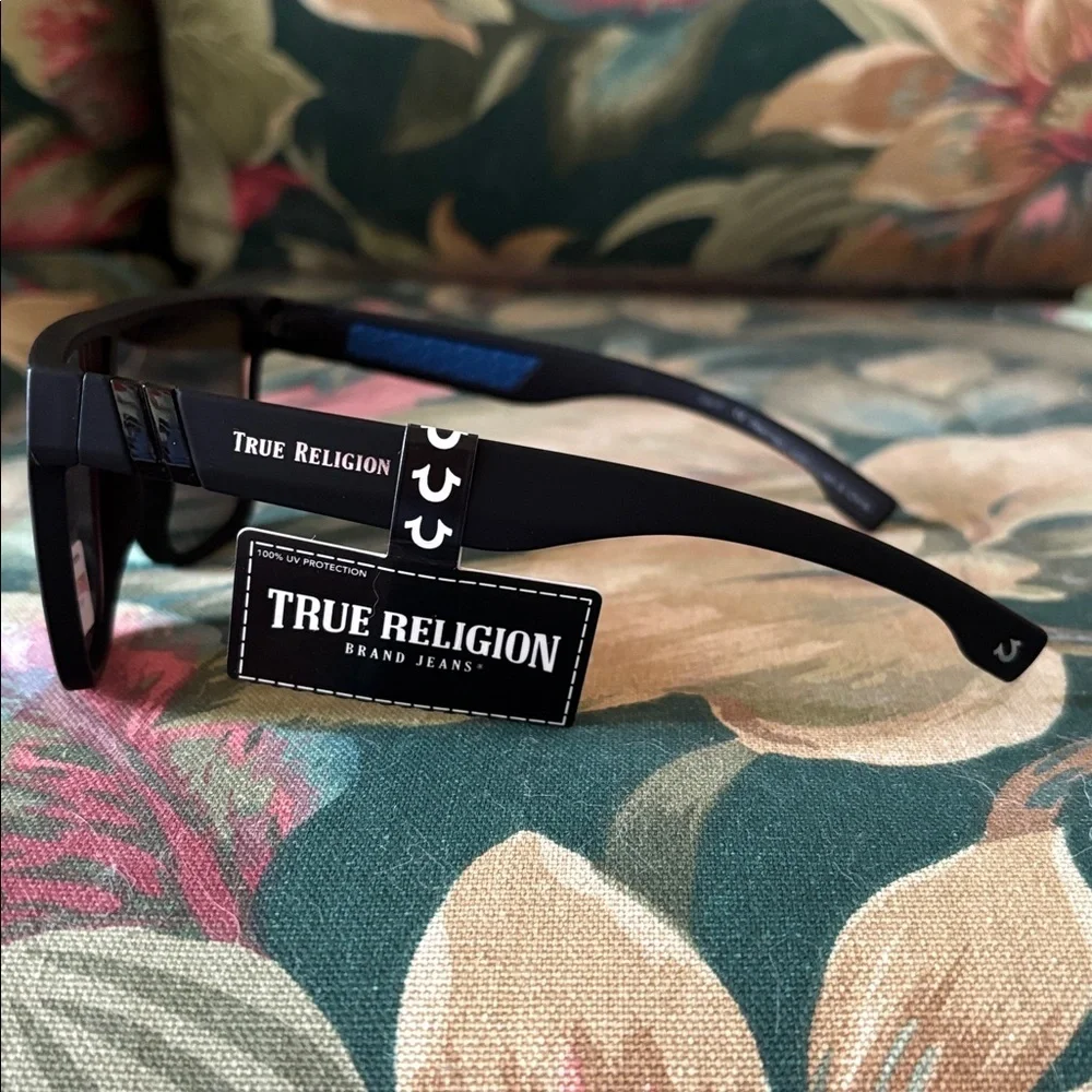 Brand New True Religion Mirrored Lens Black Frame Shield Aviator Sunglasses